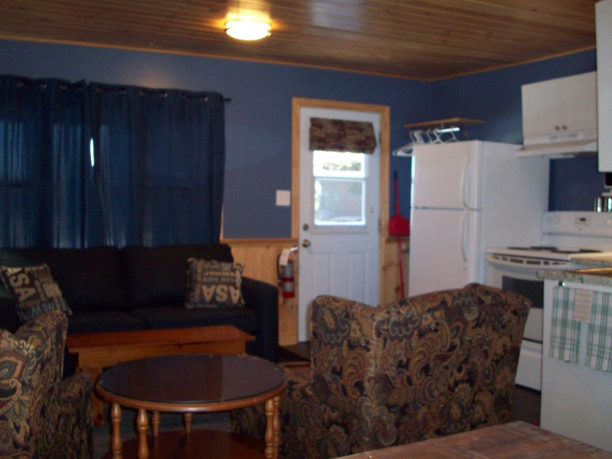 Holiday park Lakewoods 2*